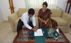 Muslim Aid signs a MOU with the High Commission for Pakistan in for water projects in the North